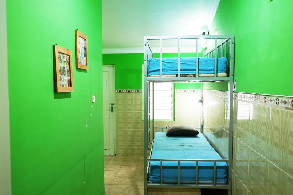 Hoz Bed & Breakfast Yogyakarta Ngoại thất bức ảnh